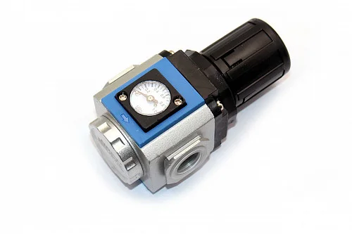 Регулятор давления GR300-04 пневматический с манометром G1/2" 0.05-0.85 МПа 2000 л/мин алюминиевый